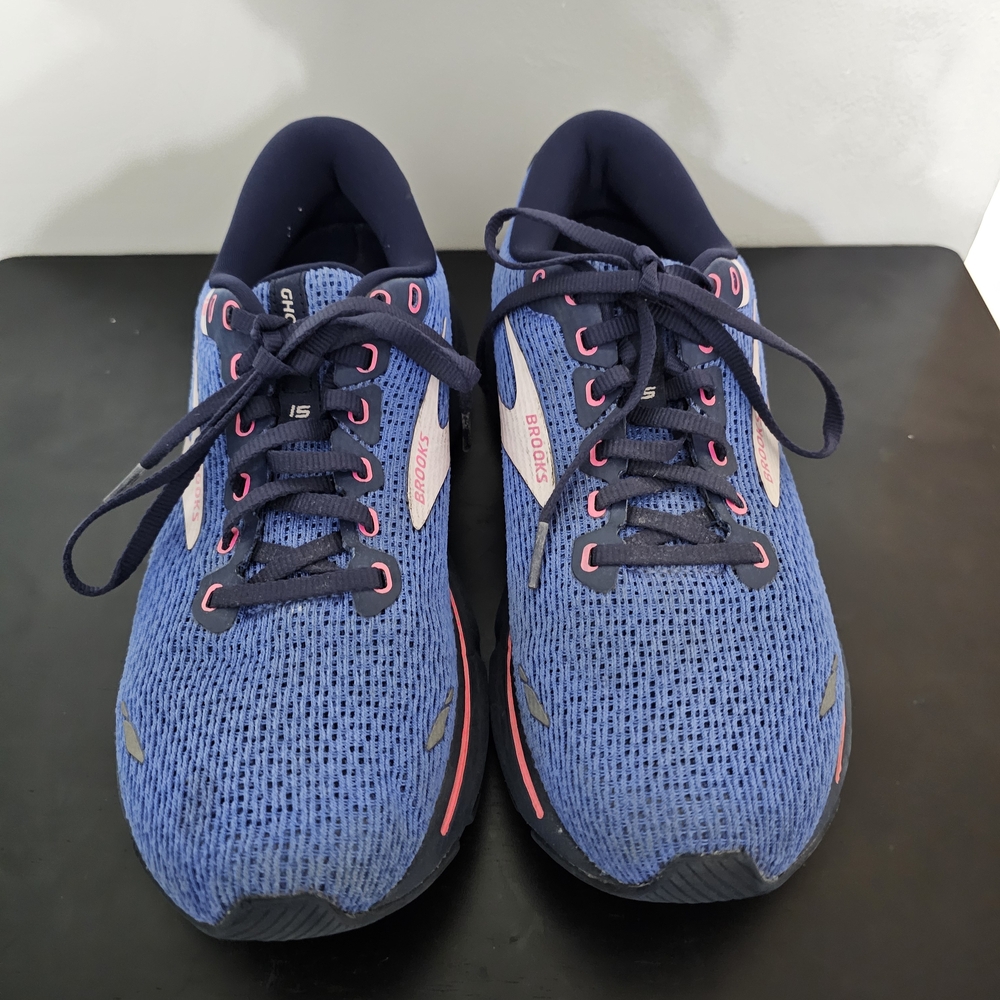 Brooks Womens Size 10 - Picture 2 of 6